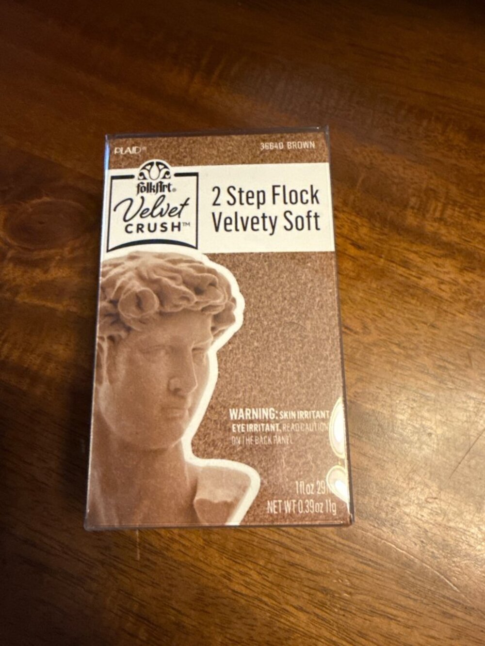 FolkArt Velvet Crush 2 Step Flock Kit - Velvety Soft Brown Finish 0.39 oz